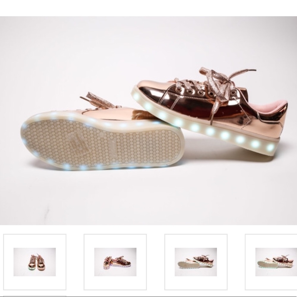 Rose gold women's light up shoes.Brand new.